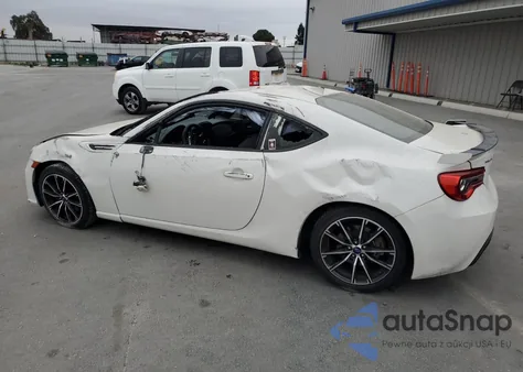 2018 Subaru Brz 2.0 Premium из США, поврежденный, VIN JF1ZCAB15J9602258